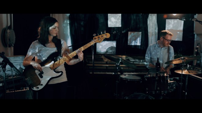 meltaway-multicam-edit-flat-00_02_07_22-still006